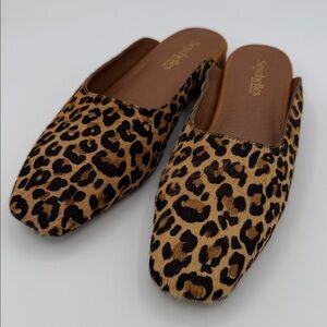 Seychelles Prim and Proper Mule, leopard ponyhair